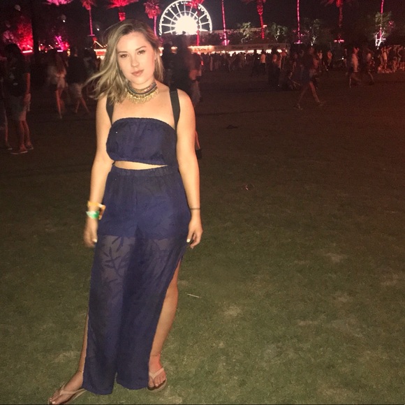 Showpo Set - Picture 1 of 3